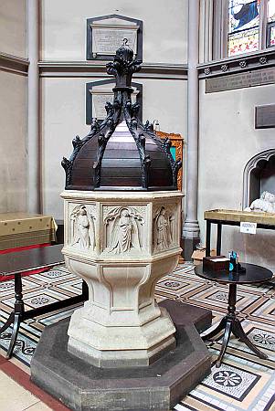 St Dunstan in the West - The Font
